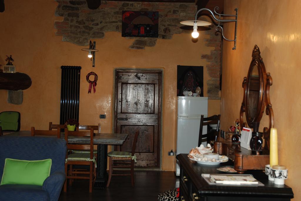 Podere Le Buche Pelago Luaran gambar