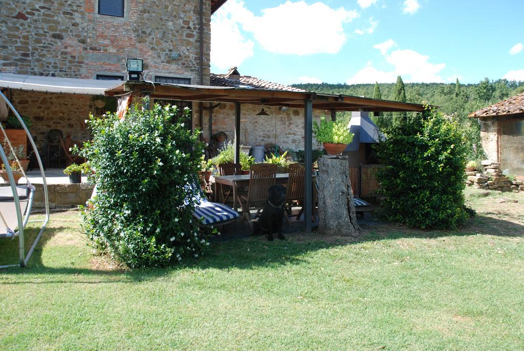 Podere Le Buche Pelago Luaran gambar
